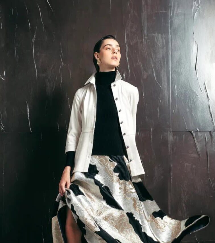 Hilton Hollis Trunk Show